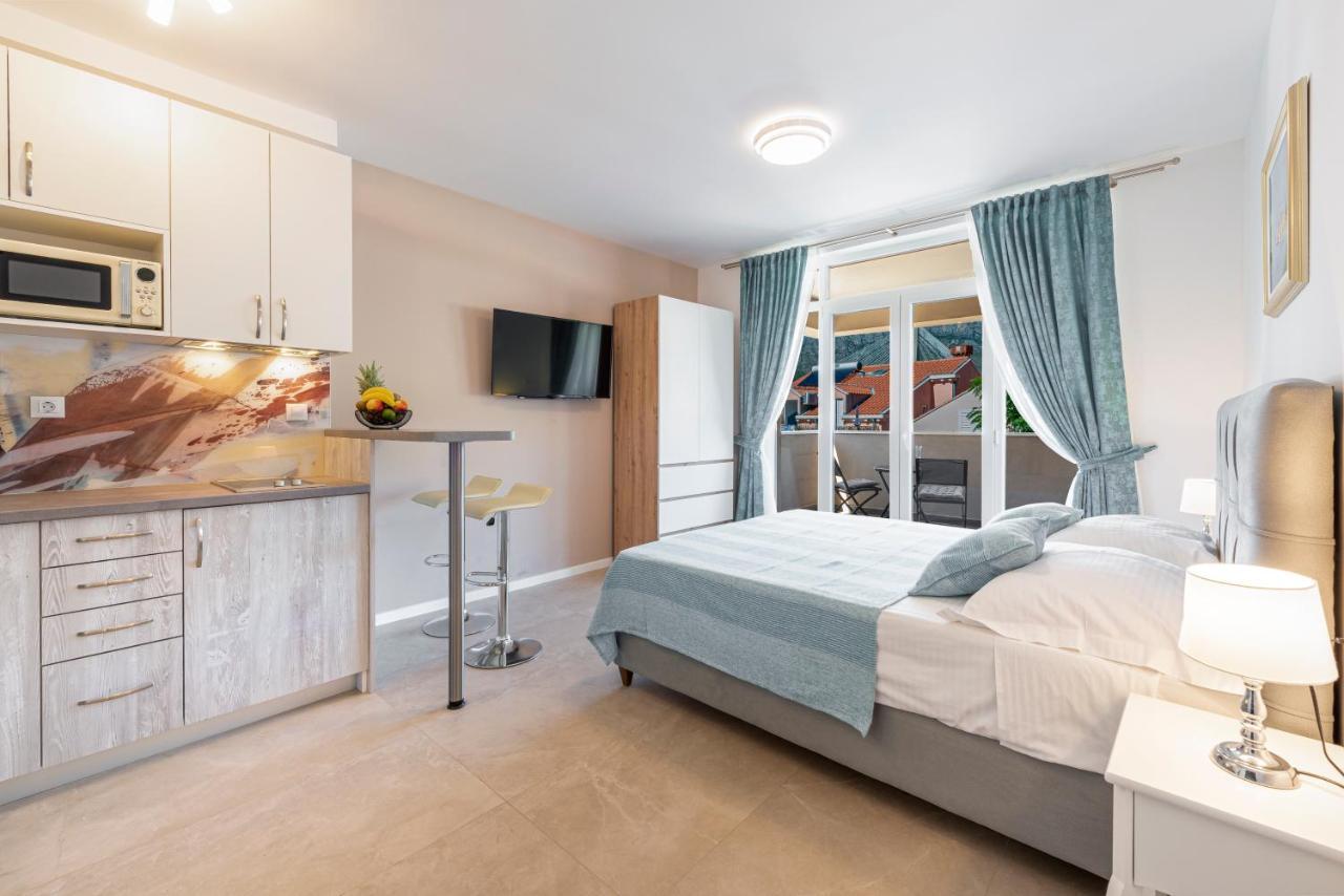 Oyo Deluxe Apartments 두브로브니크 외부 사진